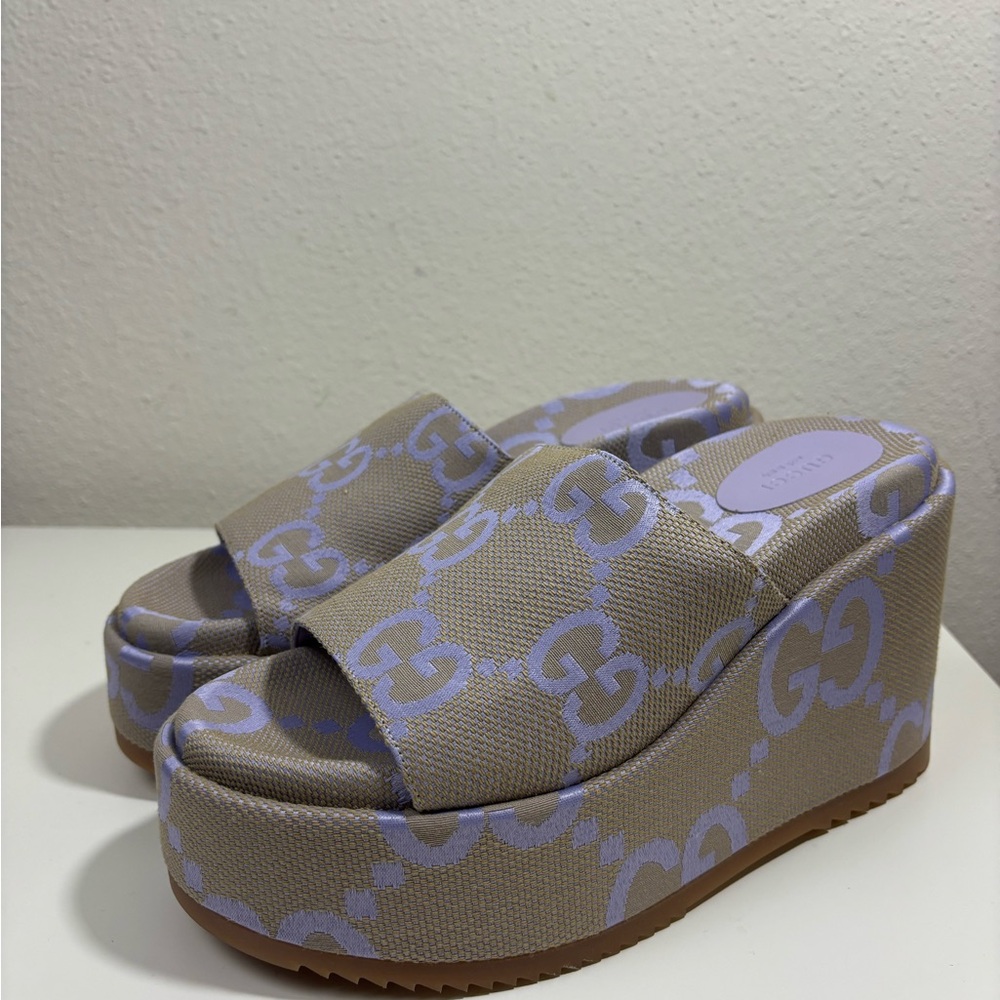 Gucci jumbo gg platform sandals